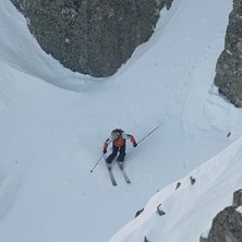 Foto: unknown. &Aring;kare: Yav4o Netzof.