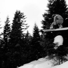 Foto: Tomek Debiec. &Aring;kare: Maciek Leszczynski.