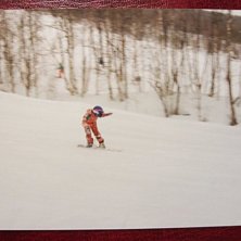 Nostalgi.
Barnbacken vid Ingemarliften i T&auml;rnaby. Foto: Mor eller far. &Aring;kare: Patrik Nordlund.