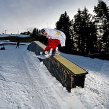 &Aring;kare: Alexander de la Torre.