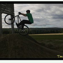 Foto: Jag. Niklas Jonsson. &Aring;kare: Tim Areblad.