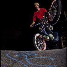 Flerkz J-K g&aring;r p&aring; hjulet. Foto: Robin Andersson. &Aring;kare: Jesper Karlsson.