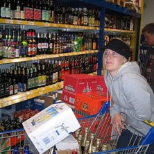 Va &ouml;ver i Tyskland en dag 
Och har man stor bil . Foto: Fredrik Grufman. &Aring;kare: Em G&ouml;rander.