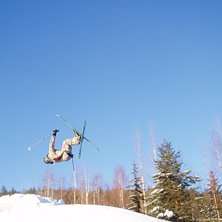 backflip ironcross! som ni kanske ser ;) men bara . Foto: Felix Oskarsson. &Aring;kare: Linus Nyberg.
