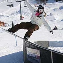 Crille p&aring; rollercaster box. Foto: Liljaskolan. &Aring;kare: Crille.