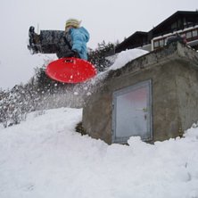 Foto: Adam. &Aring;kare: Emilia.