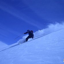 Lite Fin &aring;kning uppe p&aring; glacieren. En dag i Apri. Foto: Johan Hanberg. &Aring;kare: Erik Hanberg.