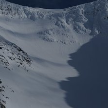 Kort firning i b&ouml;rjan sen j&auml;mna st&auml;msv&auml;ngar me. Foto: tryggve tir&eacute;n.