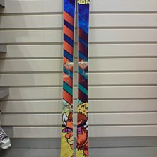 nya lagg
. &Aring;kare: martin J Nilsson.