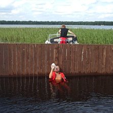 ska vara en cementpir med en halvmeter ner till va. Foto: Fredrik Johansson. &Aring;kare: p&aring; g&aring;ng.