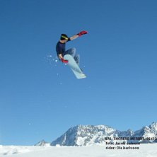 Valthorens! schapade en kick med l&ouml;ssn&ouml; landning. Foto: Jacob saleem. &Aring;kare: Ola karlsson.