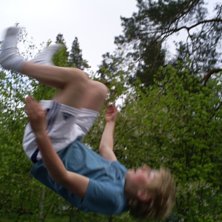 frontflip. Foto: adam nord. &Aring;kare: niclas hallestig.