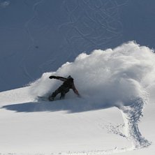 Powder turns. Foto: Brad Masters. &Aring;kare: Brad.