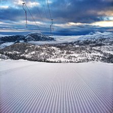 Ny dag, nysn&oslash; ;-) 
10 ferske cm og nypreppet bakk.