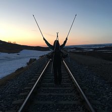 Vid polcirkeln p&aring; norska sidan stannade vi till m.