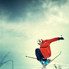 Dags att k&auml;nna p&aring; h&ouml;stens f&ouml;rsta sn&ouml;. . Foto: Jennie Olofsson. &Aring;kare: Andreas Urtel.