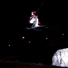 skutt. Foto: Andr&eacute; Lindholm. &Aring;kare: Simon Del&eacute;r.