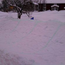 halpipen p&aring; g&aring;rden. Foto: Jag. &Aring;kare: halfpipe.