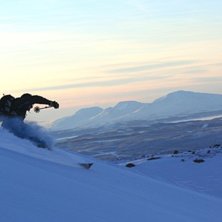 Efter att ha &aring;kt ner i tv&auml;r&aring;valvet hittade vi d. Foto: Johan Pettersson. &Aring;kare: Seth Gustavsson.