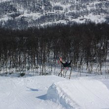 B-flip med kryss p&aring; typ. Foto: Evald Eriksson. &Aring;kare: Magnus Eriksson.