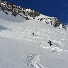 Fantastisk dag med min dotters f&ouml;rsta offpist&aring;kn.