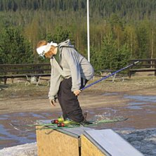 Man hann knappt bromsa innan gruset. Foto: Johan S&ouml;derlund. &Aring;kare: Daniel S&ouml;derlund.