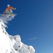 Hittade en fin liten brant att kasta sig ut f&ouml;r.. Foto: Peter Rydfjord. &Aring;kare: Alexander Rydfjord.