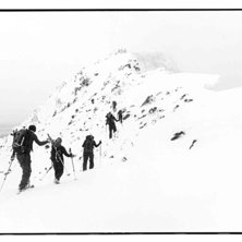 Topptur p&aring; Rombakst&ouml;tta. Vi fick l&auml;mna skidorna. Foto: Johan Zetterstr&ouml;m.