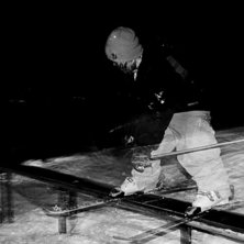 Foto: Aron &Ouml;stman. &Aring;kare: Axel &Ouml;stman.