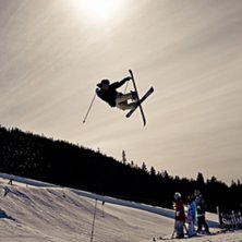 F&ouml;r fler bilder och i h&ouml;gre kvalit&eacute; bes&ouml;k chri. Foto: Christoffer Engstr&ouml;m. &Aring;kare: Daniel J&ouml;nsson.