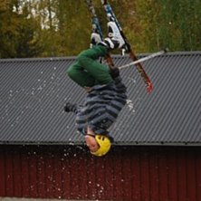 Foto: simon waltersson. &Aring;kare: emil hellberg.