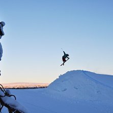 Foto: Oskar Eriksson. &Aring;kare: Elias Hendersson.