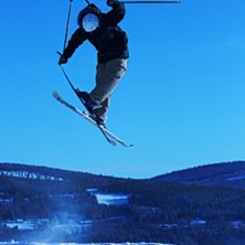 Bra skit (: Lite bl&aring; dock -.-. Foto: H&aring;kan T&ouml;rnblom. &Aring;kare: Oskar T&ouml;rnblom.