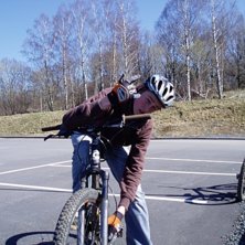 Hehehe:P. Foto: Robin. &Aring;kare: Tobbe.