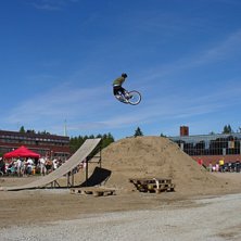 En liten table... Foto: Jimmy Falk. &Aring;kare: Joakim Nilsson (jag).