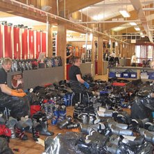 Reng&ouml;ring av ALLA pj&auml;xor, sista dagarna p&aring; Hyra. Foto: Maria. &Aring;kare: Skid&aring;karna TD :).