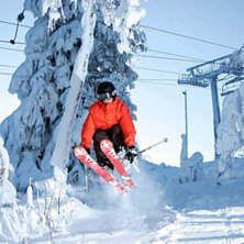 Efter ett dump p&aring; runt 35 cm letade vi oss lite u. Foto: Victor lindgren. &Aring;kare: Tom Olofsson.