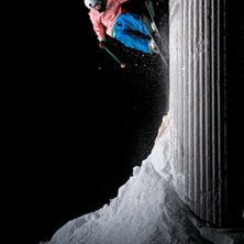 Hittade en betongpelare p&aring; campus, p&aring; bilden &auml;r. Foto: Bj&ouml;rn Nygren. &Aring;kare: Jesper Westman.