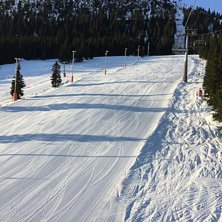 Alle l&oslash;yper og heiser g&aring;r
Vi har plenty med sn&oslash;.