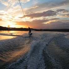 Sk&ouml;n kv&auml;lls&aring;kning.... Foto: &Aring;sa Andersson. &Aring;kare: Johan Homstr&ouml;m.