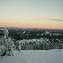 hann ta kort medans vi inv&auml;nta matte som vanligt. &Aring;kare: Amanda+Marcus.