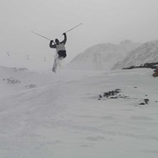 pappa k&ouml;r p&aring; hoppet vi gjorde i &ouml;sterrike och j. Foto: minns ej. &Aring;kare: Magnus Jerkfelt(pappa).
