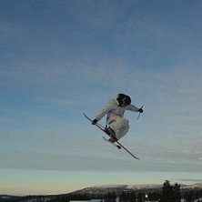 Lite sk&ouml;n kv&auml;lls&aring;kning p&aring; f&ouml;rs&auml;songen..... Foto: Johan Berglund. &Aring;kare: Kristoffer Jacobsson.