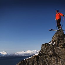 Vad ner kan man s&auml;ga! Narvik e Narvik. Foto: John Brinck. &Aring;kare: Mats &Aring;hlund.