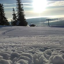 Ta en tur til fjells!
Vi holder &aring;pent hver dag 9..