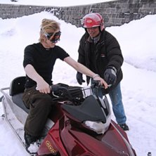 Foto: Jan Stala. &Aring;kare: Test driving of a 10,000 RMB Chinese made snow-mobile.