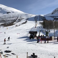 Glitrende 
Glitrende forhold, nypreparerte traseer.