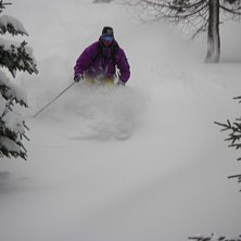 Kneedeep powder early in december 2008 in St.Anton. Foto: Kasper Lamm. &Aring;kare: Mikkel Frandsen.