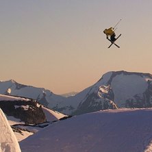 P&aring; baksidan av strynefjellet. Laffa och Jon byggd. Foto: Jacob c&amp;#039;j Gustafsson. &Aring;kare: Even Sigstad.