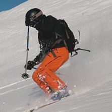 F&ouml;rs&auml;songs skid&aring;kning 2009 December. Foto: Patrick S&ouml;dermark. &Aring;kare: Adam Hedstr&ouml;m.